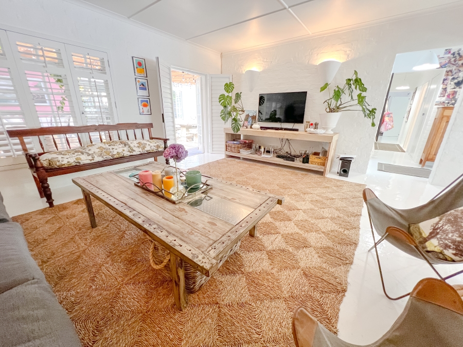 To Let 5 Bedroom Property for Rent in Seaside Longships Western Cape